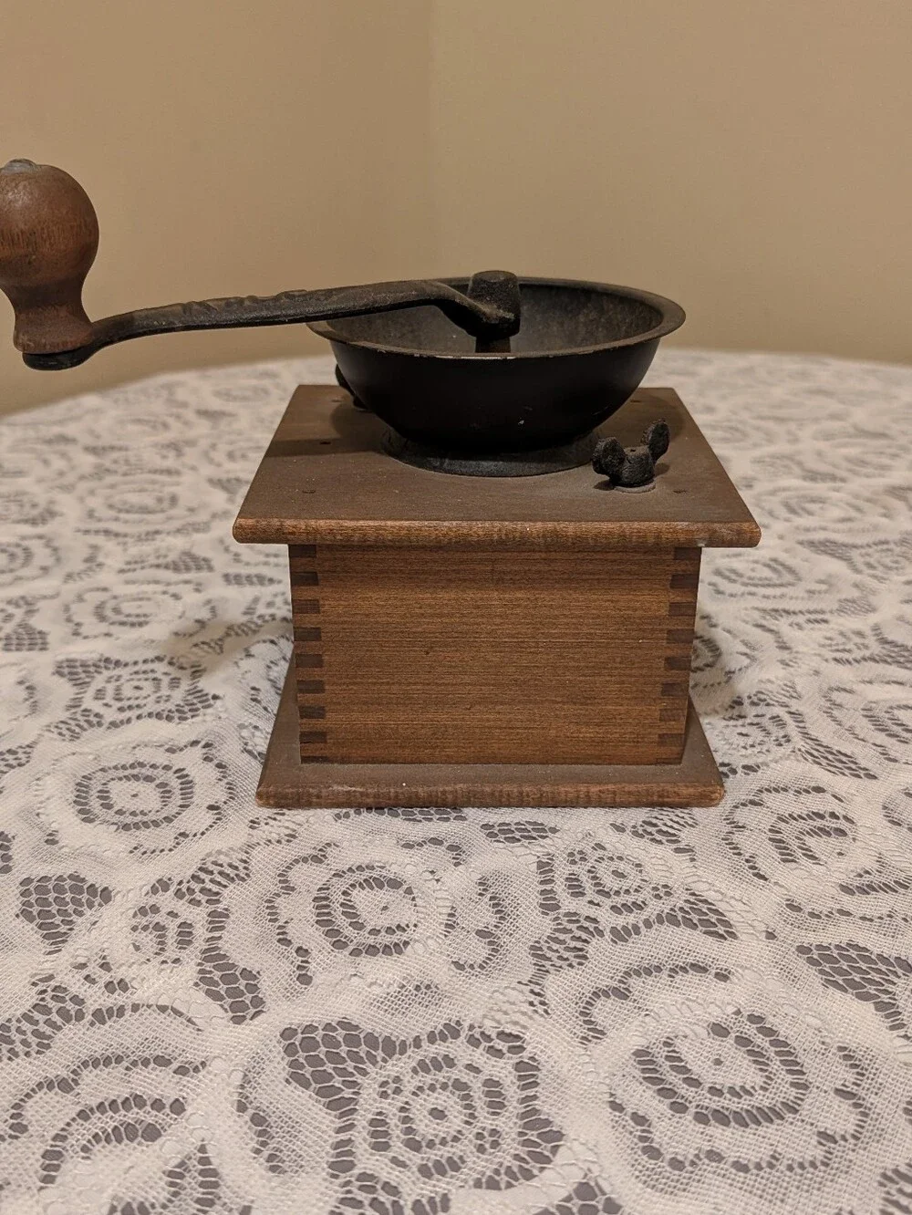 Vintage Style Wooden Manual Coffee Grinder - Brown